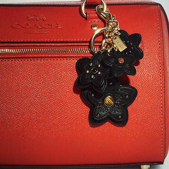COACH - WILDFLOWER MIX BAG CHARM (NWT) - Picture 12 of 12